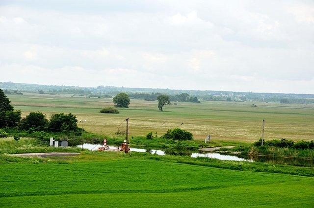 W drodze do Krucza - widok na przeprawę promową w Ciszkowie