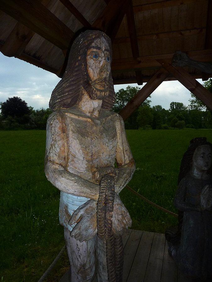 ...w końcu w pałacu mieści się również dom pracy twórczej