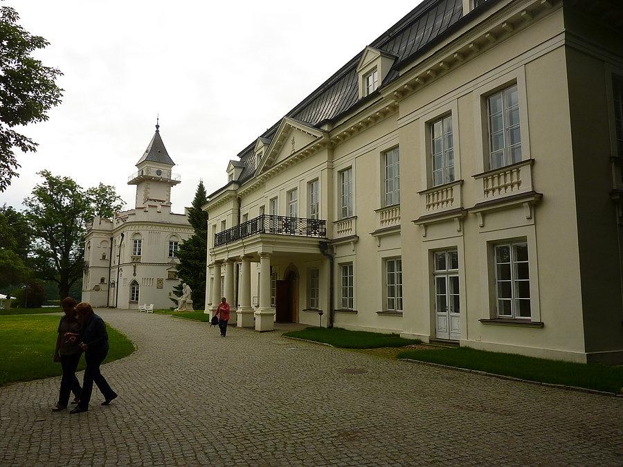 Pałac w Radziejowicach