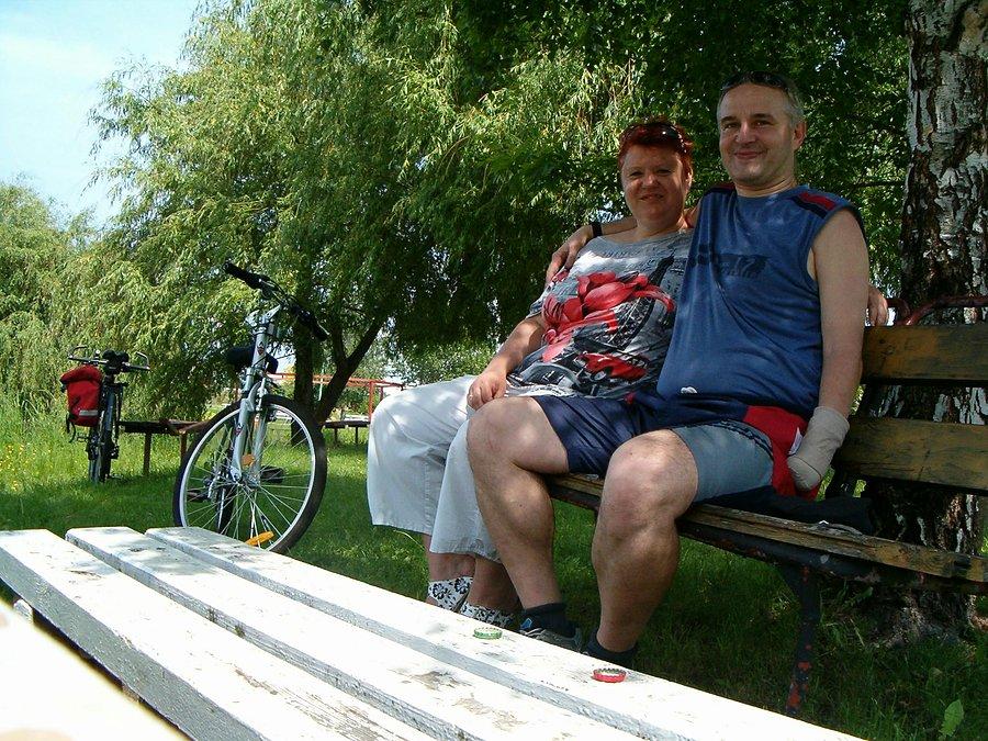 02-06-2013. Wycieczka rowerowa nad stawki - Górki w Tczewie. Odpoczynek w uroczym miejscu nad wodą