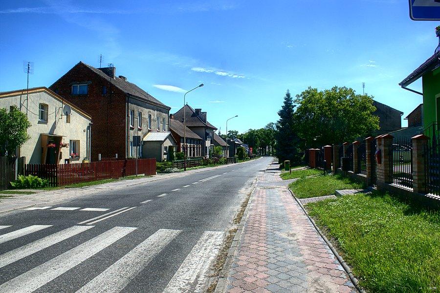Ul. Wiejska w Dolicach