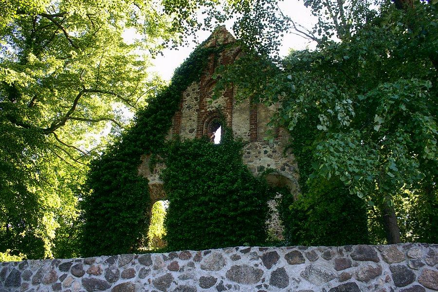 Kościół ten zbudowany był w XIII w