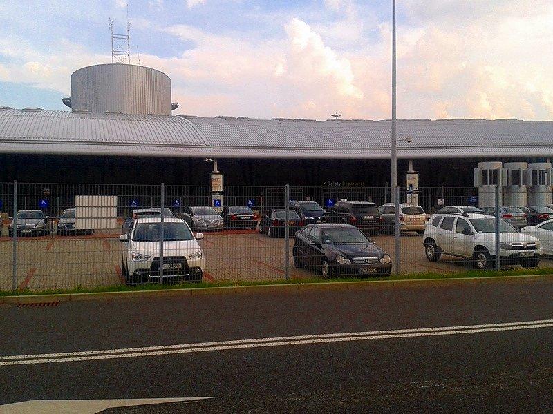 Terminal lotniska w Łodzi