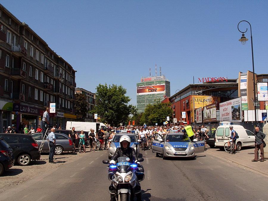Policja poprowadzi peleton południowy