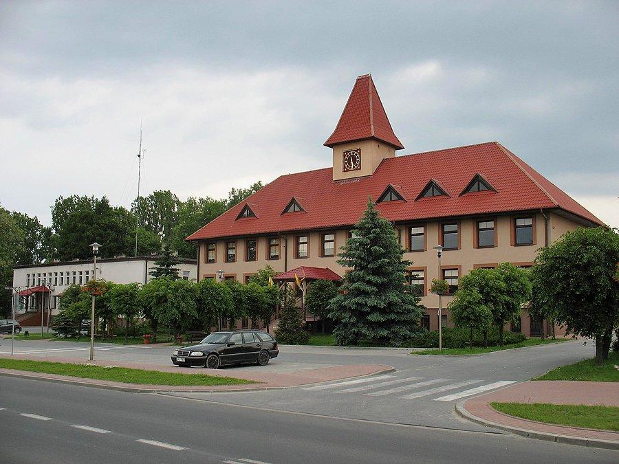 Działoszyn - Urząd Miasta i Gminy