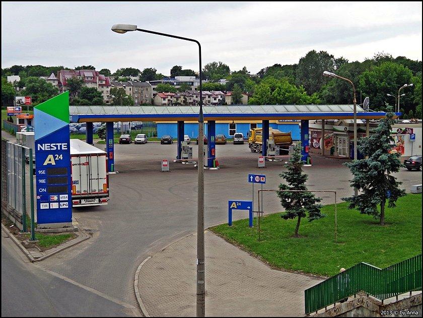 Stacja benzynowa po niedzielnym armageddonie nadal zamknięta