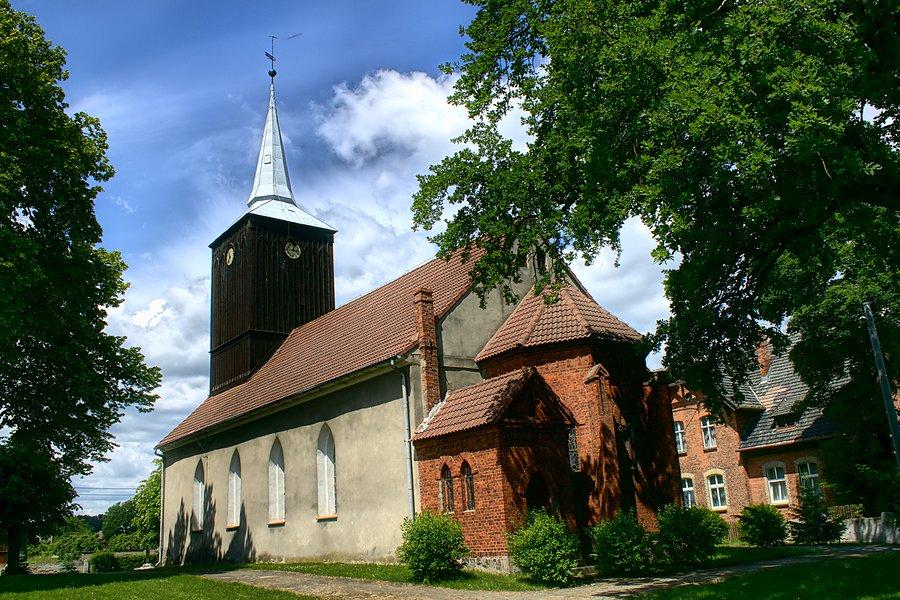 Kościół Matki Bożej Wspomożenia Wiernych w Starym Czarnowie
