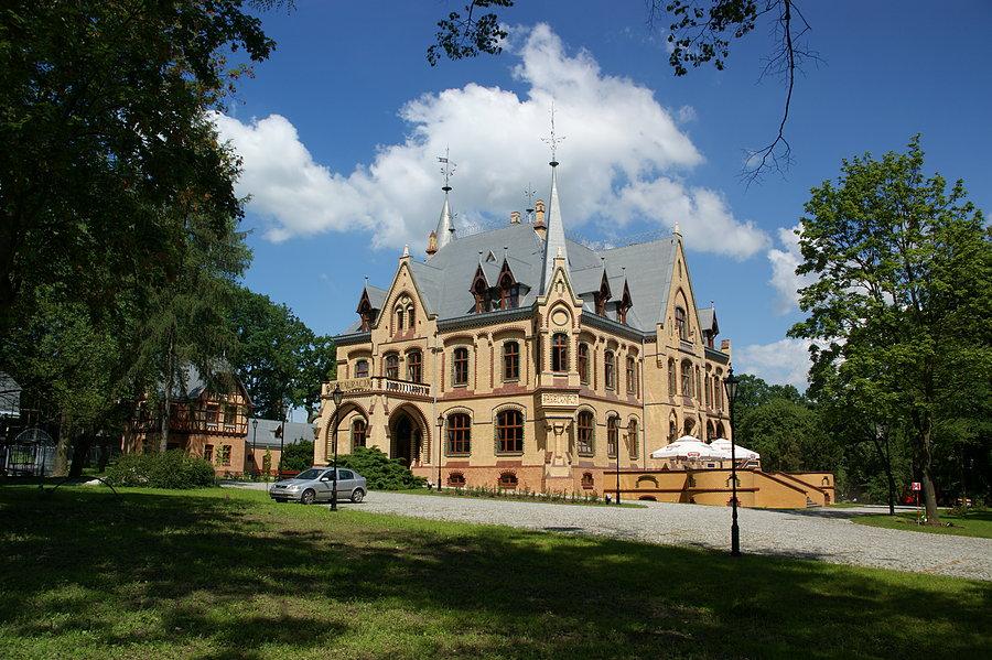 Pałac w Większycach