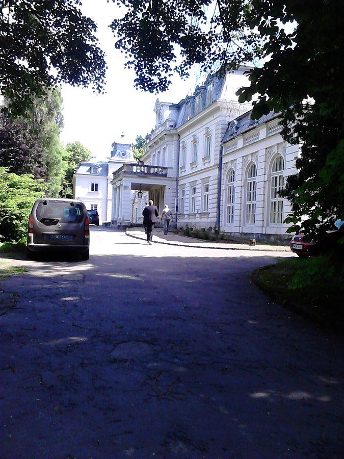 Pałacyk z 1905 roku w Zaborowie. Teraz prywatna własność