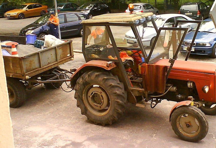 Innowacyjny system amortyzacji (?) szyberdachu