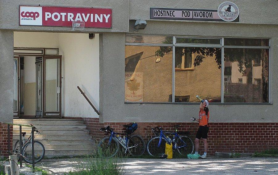 Tankowanie pod copką w Sumiacu
