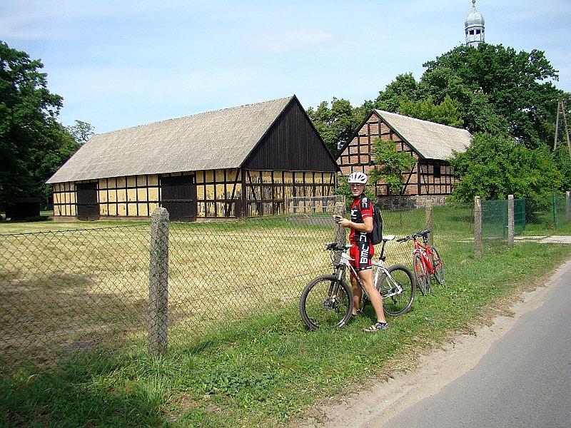Lutom - stara szachulcowa zabudowa