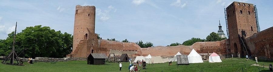 Panorama zamku w Czersku