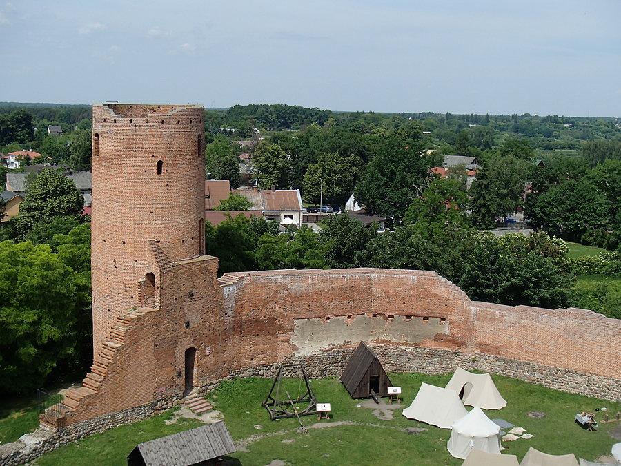 Widok na zamek w Czersku