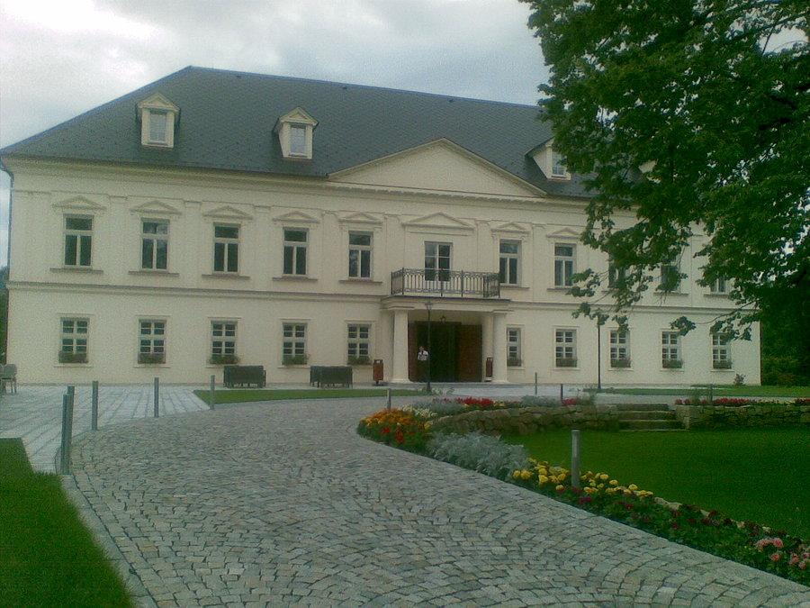 Pałacyk myśliwski w Piersnej
