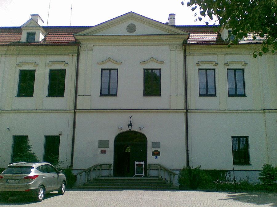 Zamek w Zebrzydowicach (Pałac Larischów)