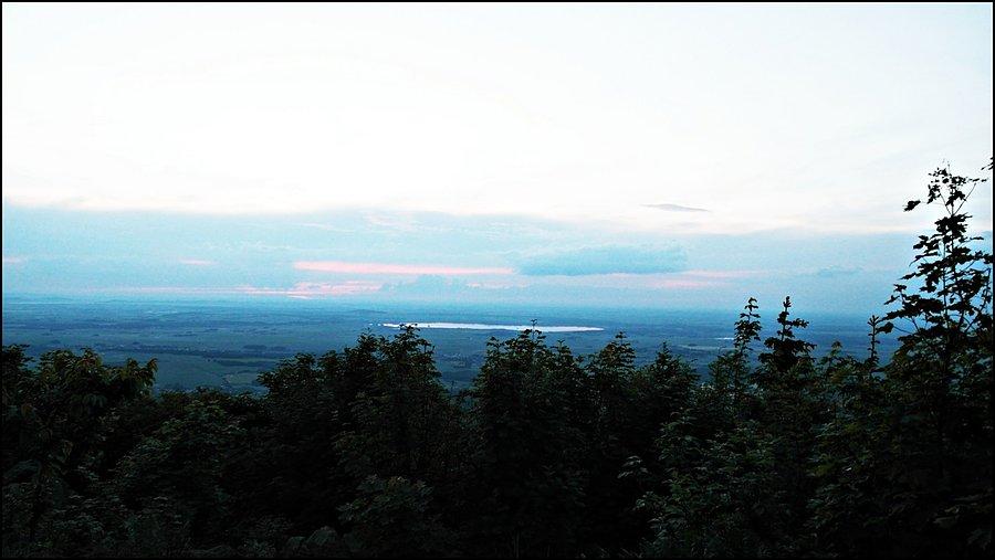 Zachód za chmurami