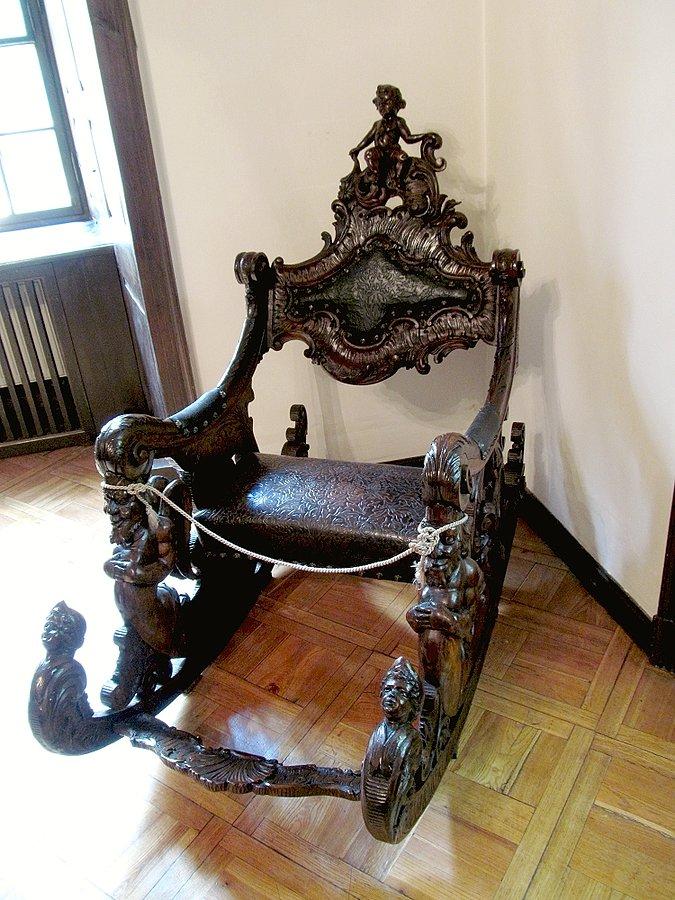 Oporów - Muzeum Wnętrz Stylowych. Kiedyś to robili fotele bujane