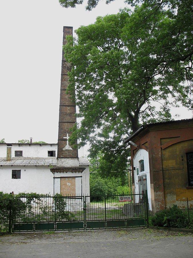 Osuchów - przypałacowy budynek gospodarczy
