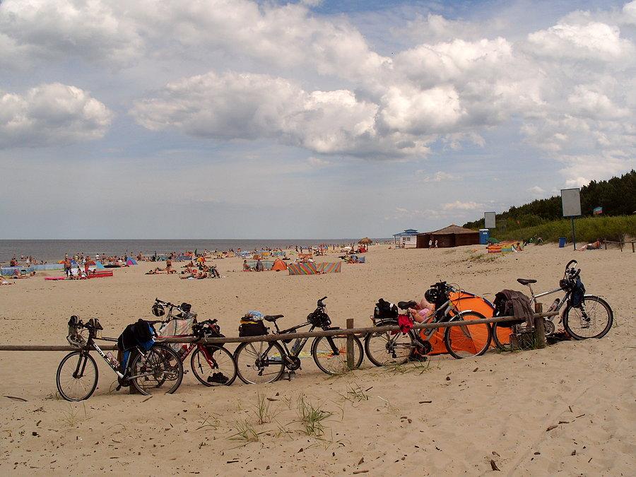Nasze pojazdy na plaży