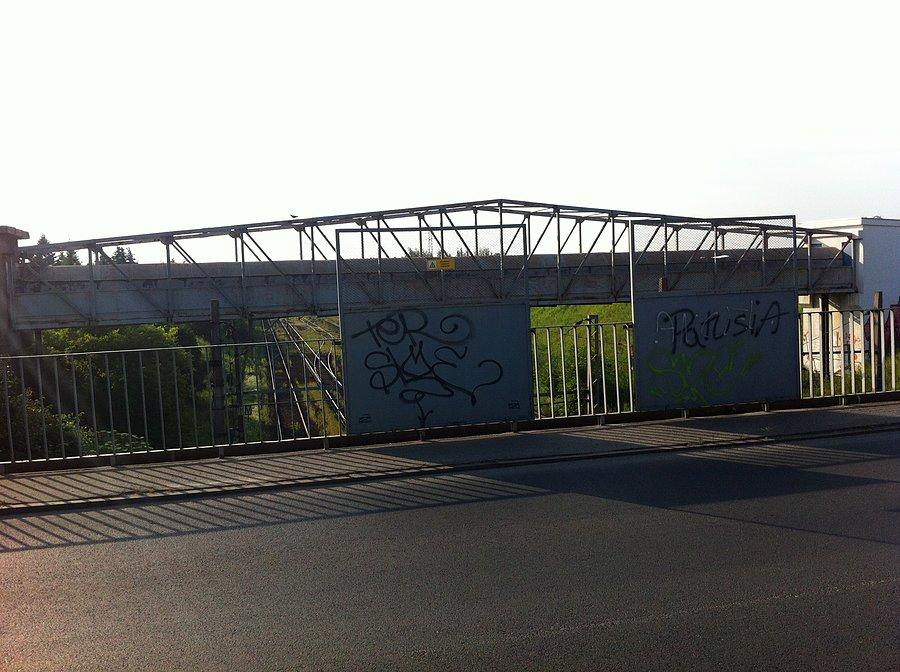 Przejazd kolejowy gdzieś w Poznaniu