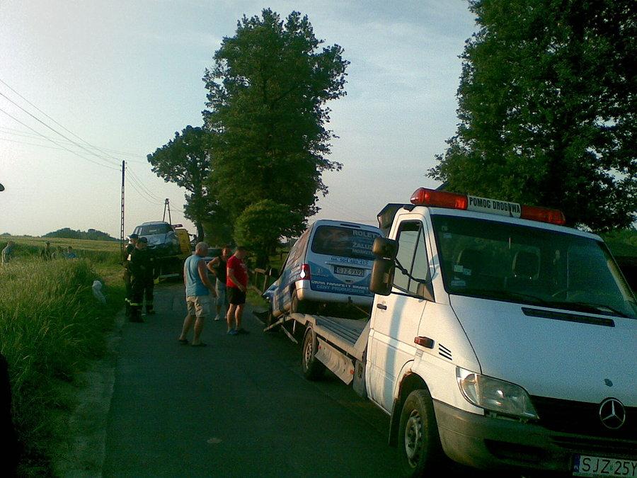 Czołówka na ulicy Długosza