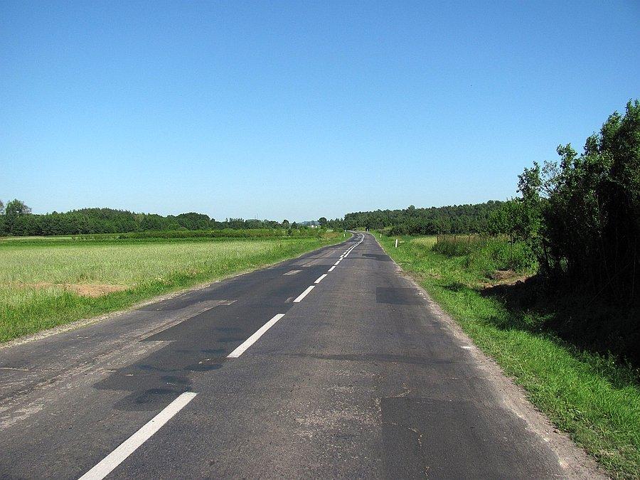 Z lekka płasko