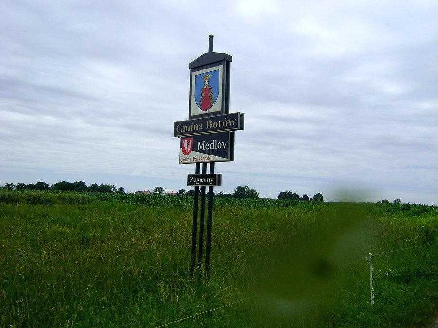 Znak informujący - Gmina Borów