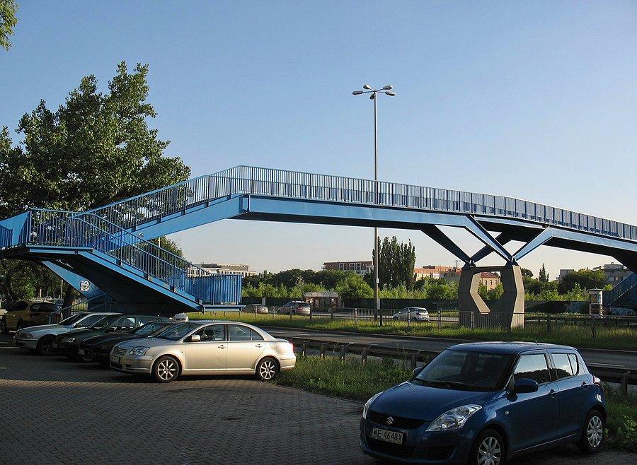 Kładka nad ul. Czerniakowską