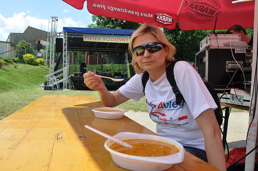 Grochówka na pikniku rodzinnym w Pilicy