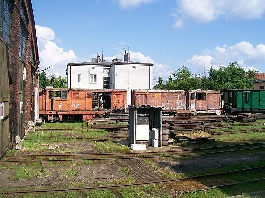Jak spojrzeć trochę dalej niż pierwszy plan pojawiają się ślady zapomnienia