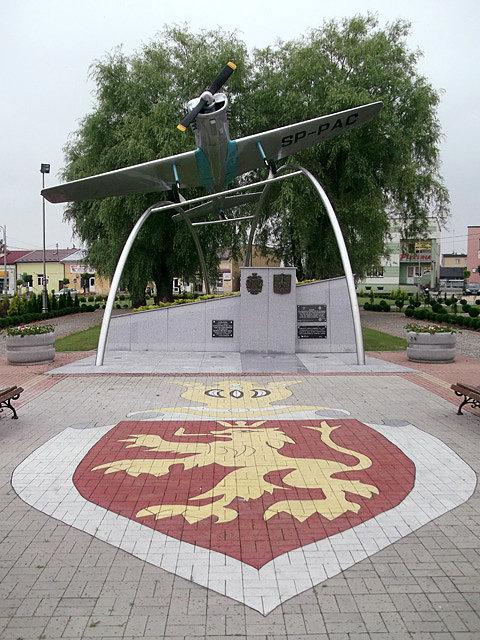 PZL M-2 na rynku w Radomyślu Wielkim
