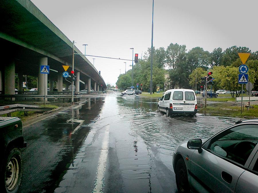 Warszawa Płynie