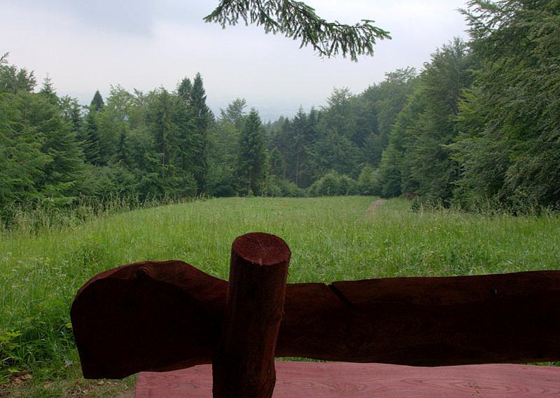 Ławeczka w beskidach