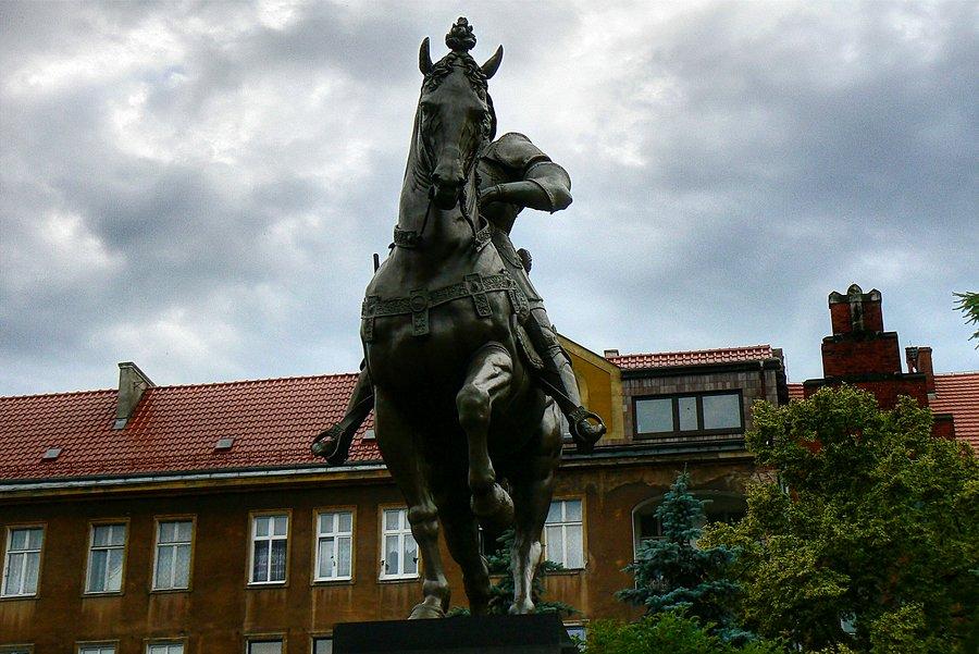 Na Placu Lotników