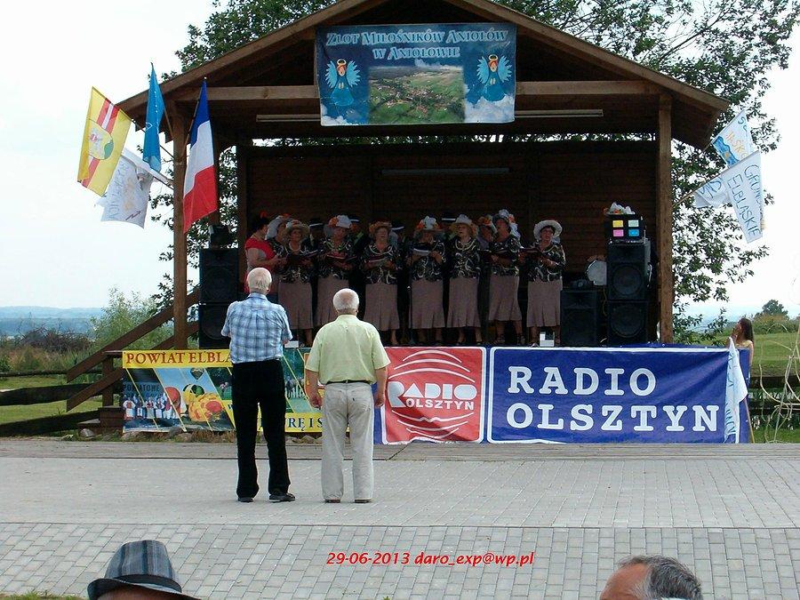 29-06-2013. Występ artystyczny na zlocie miłośników aniołów w Aniołowie