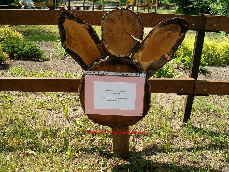 29-06-2013. Anielski zakątek w Aniołowie. Zdjęcie przedstawia Anioła reprezetującego dzień tygodnia-wtorek