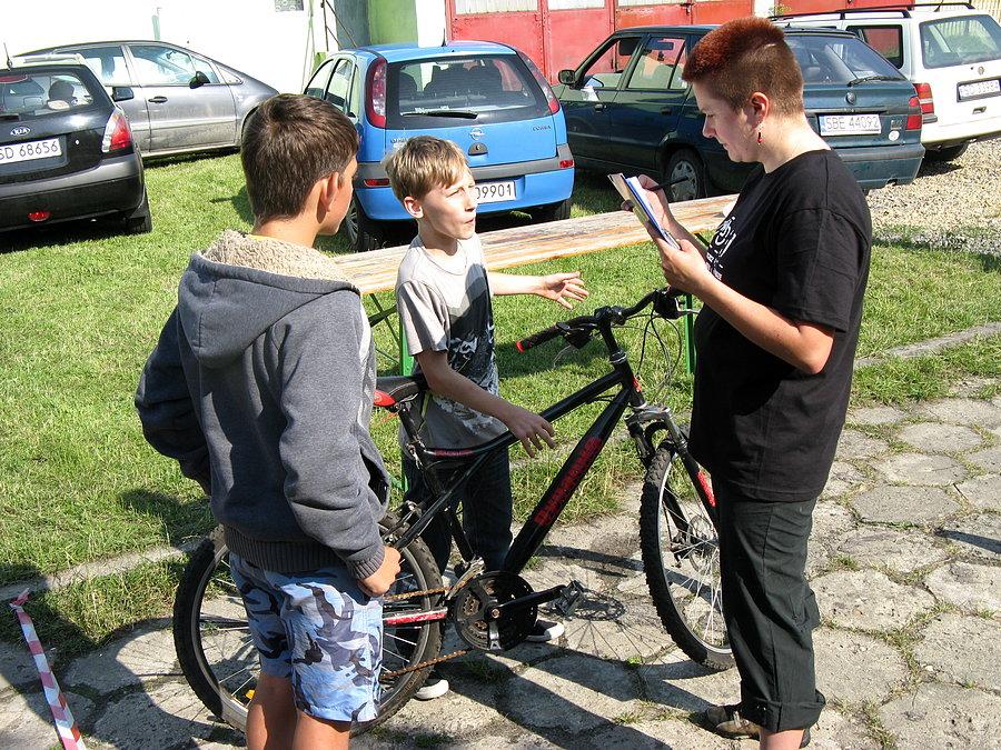 Rowerowy tor przeszkód na festynie w Łośniu 006