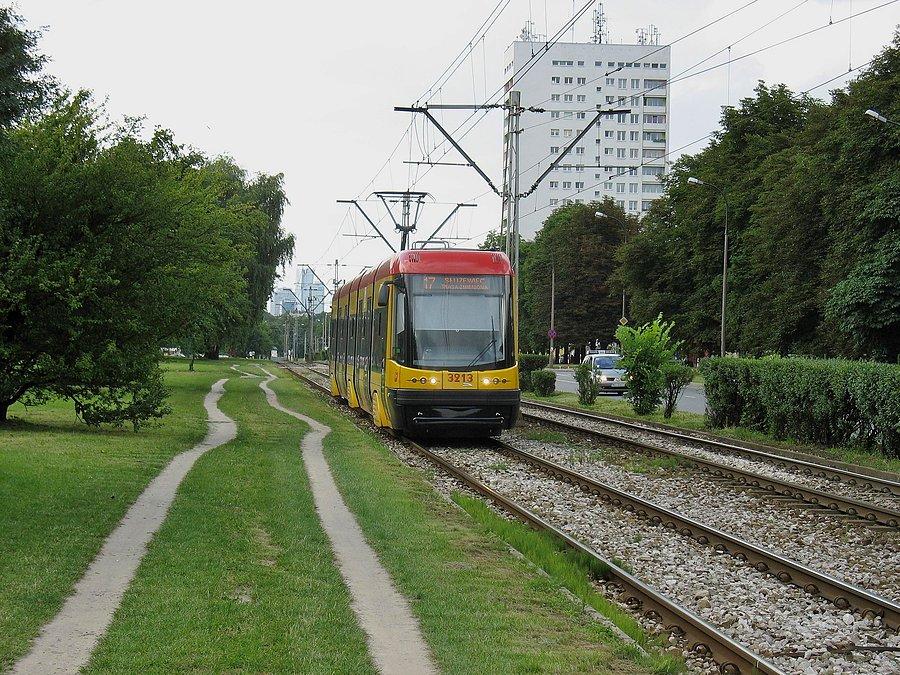Ekologiczny DDR wzdłuż ul. Wołoskiej