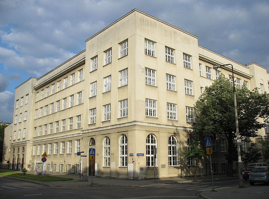 I Miejska Szkoła Rękodzielnicza Żeńska