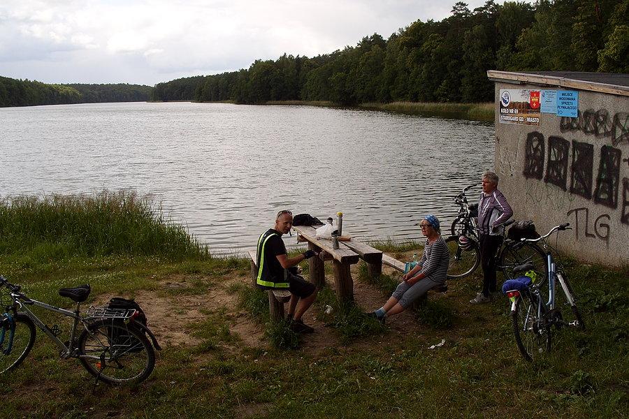 Odpoczynek nad Jeziorem Zduńskim