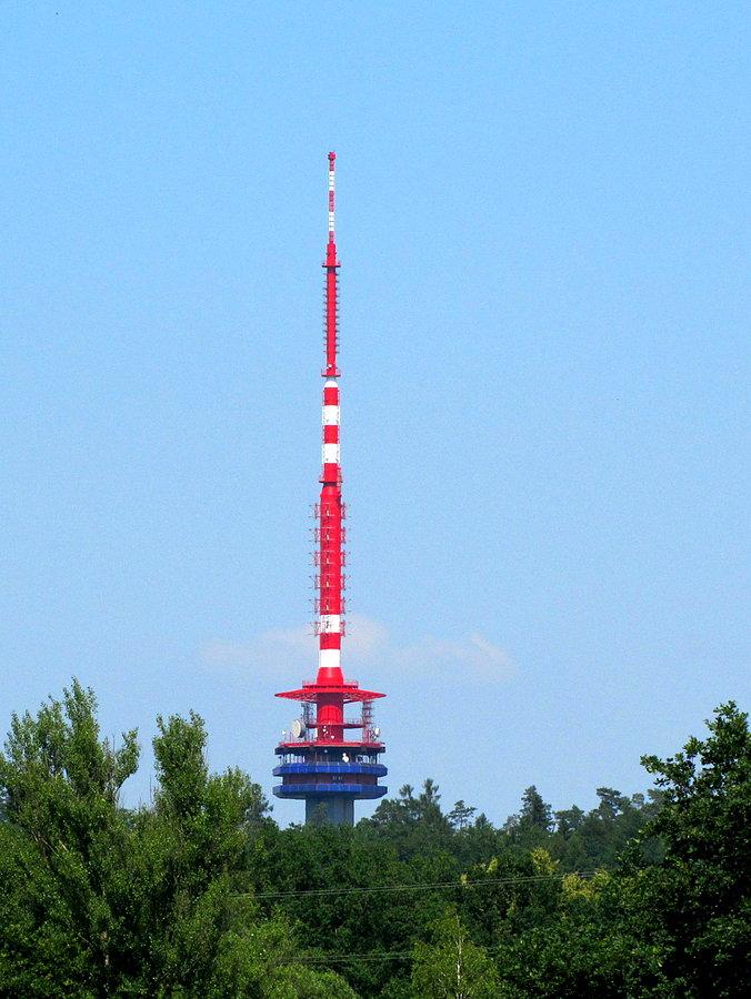 Okolice Martinova, wieża nadajnika TV