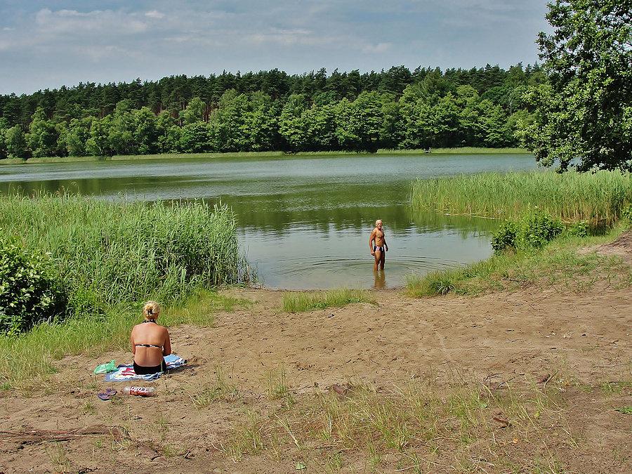 Postanowiliśmy się wykąpać w jeziorze