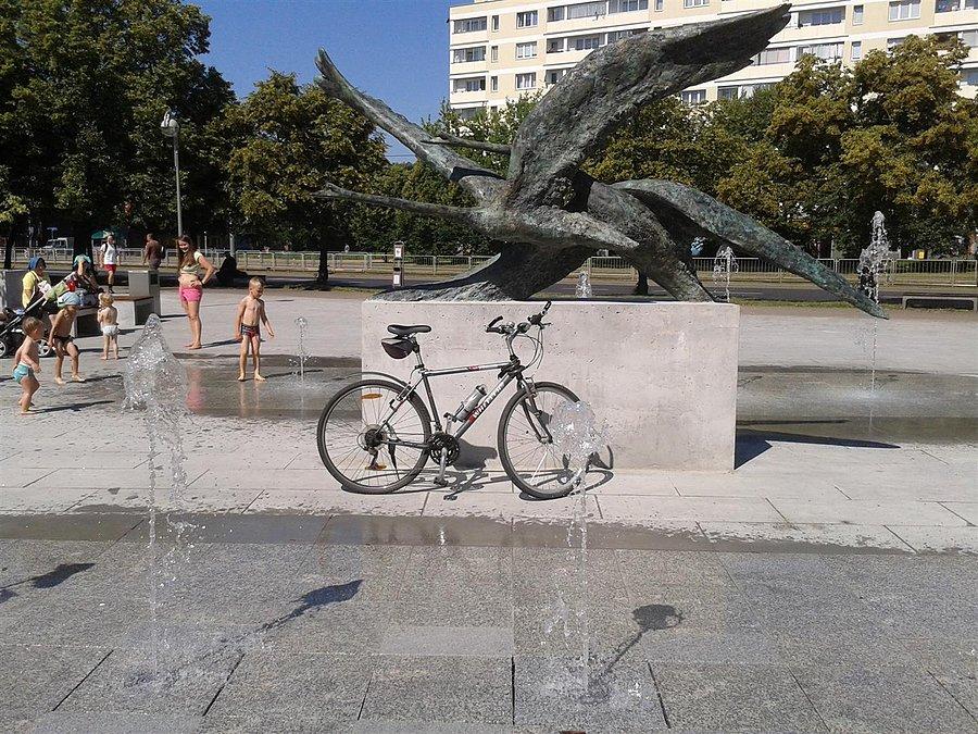 Pod Skrzydłami - Grójecka, Warszawa, Ochota
