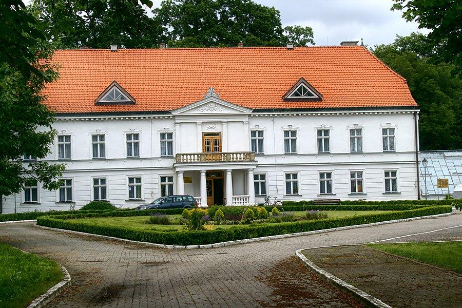 Pałac w Małkocinie