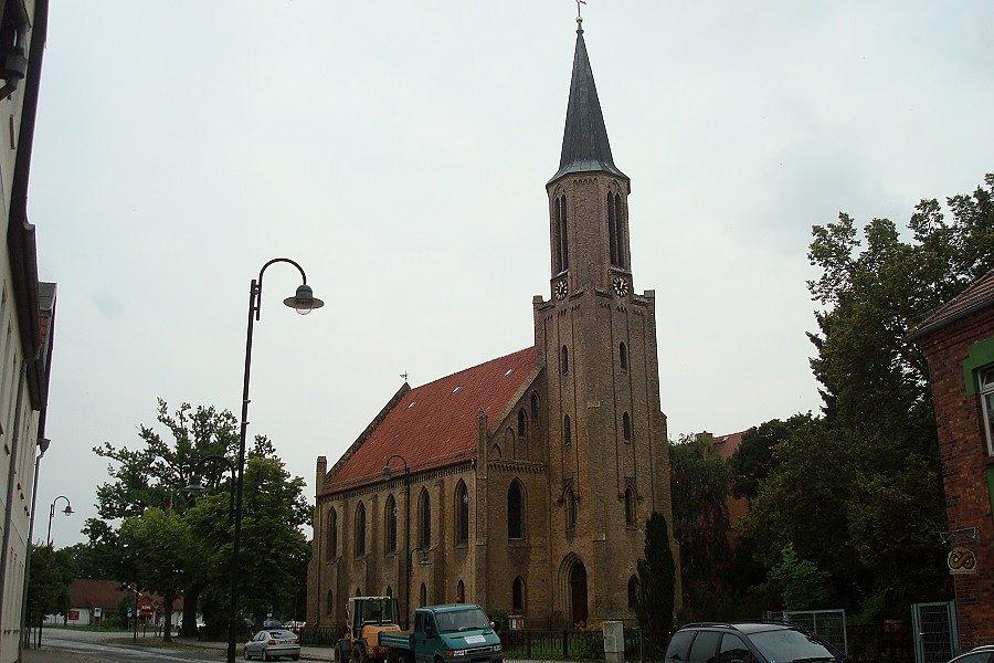 Löcknitz, kościół ewangelicki