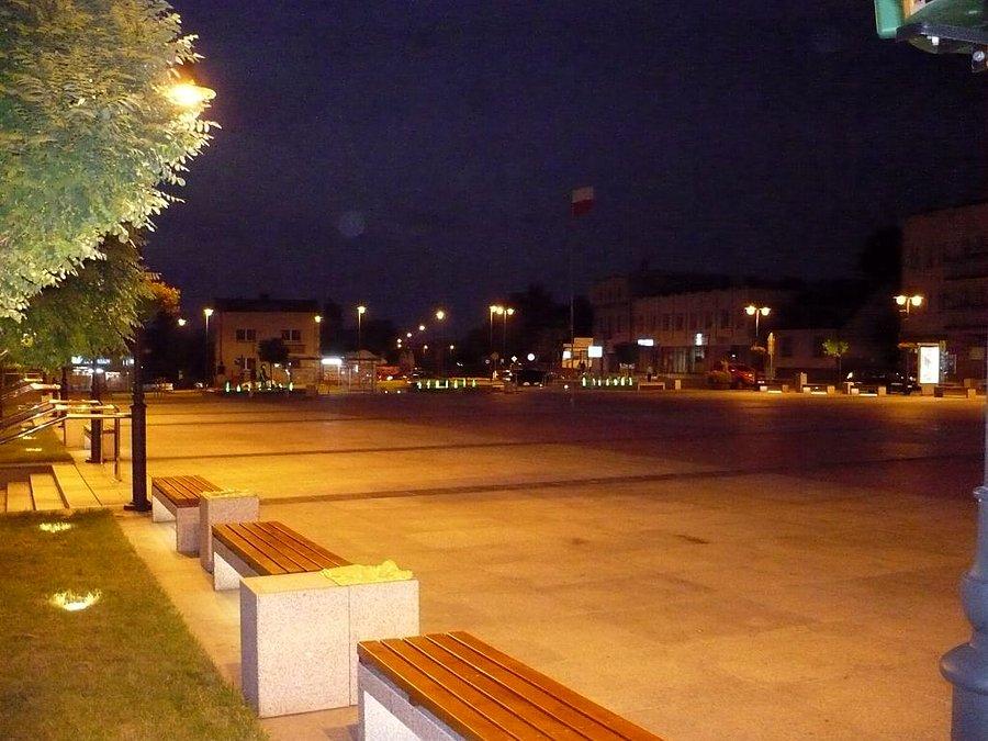 Olsztyn nocą