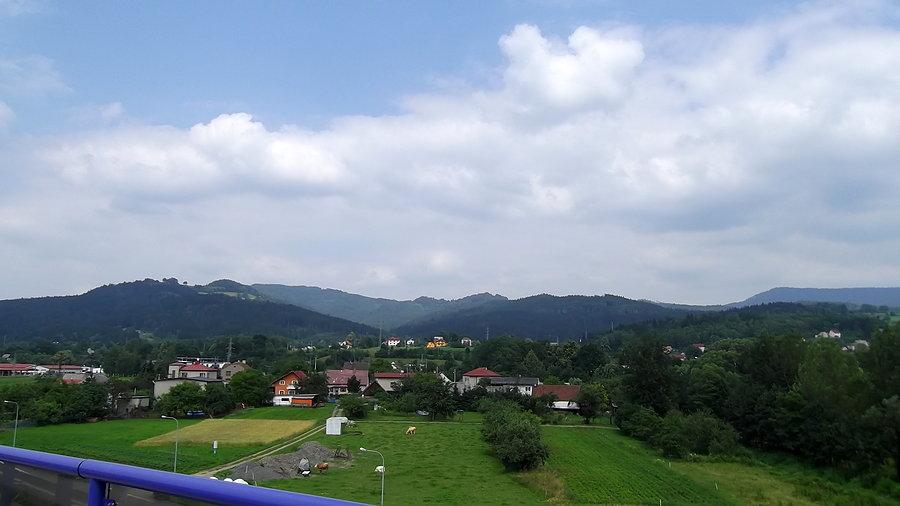 Navsi z mostu nad Olzą
