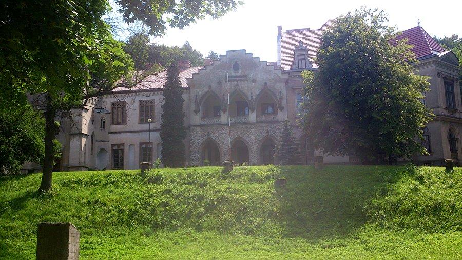 Zameczek w Młoszowej