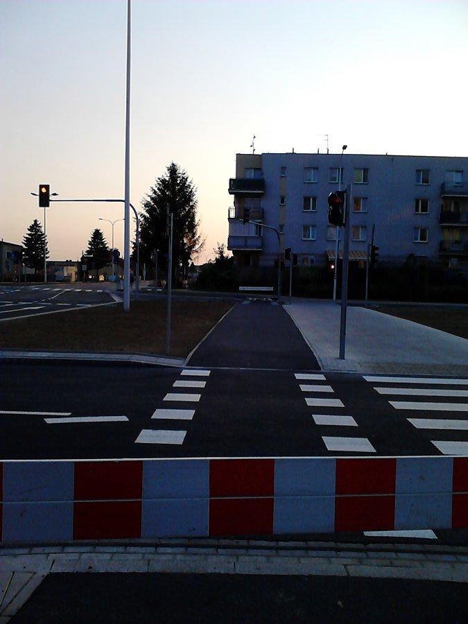 Ddr jeszcze zagrodzona ale już przejezdna :)